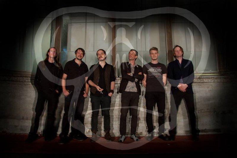 Knife Fighting Monkeys